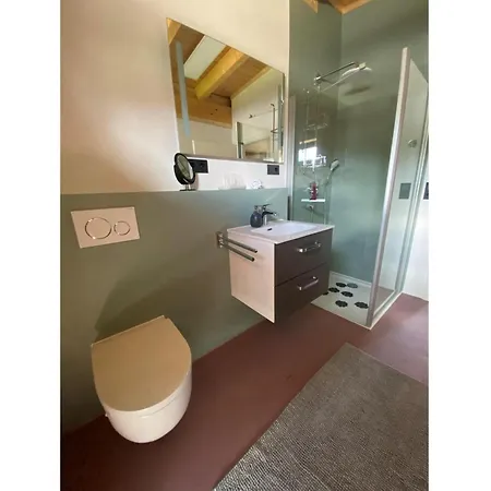 شقة Sussebach Mit 80 Qm Vohringen (Baden-Wurttemberg)